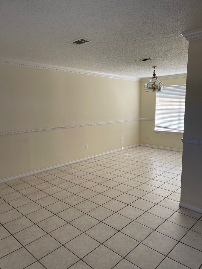 Photo - 17935 Great Glen Dr