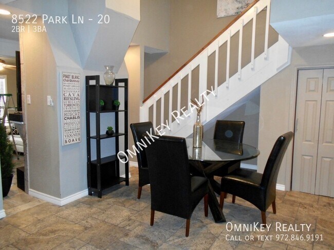 Photo - 8522 Park Ln