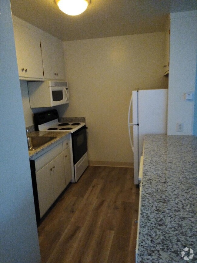Building Photo - 1025 Minnesota Ave Unit 22 Rental
