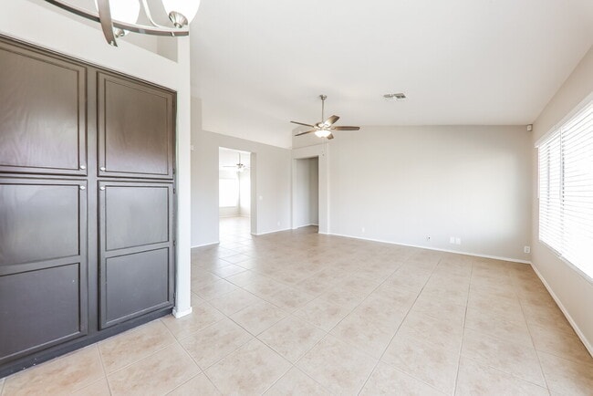 Photo - 7767 W Flynn Ln