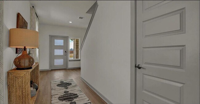 Photo - 436 Millbrook Blvd