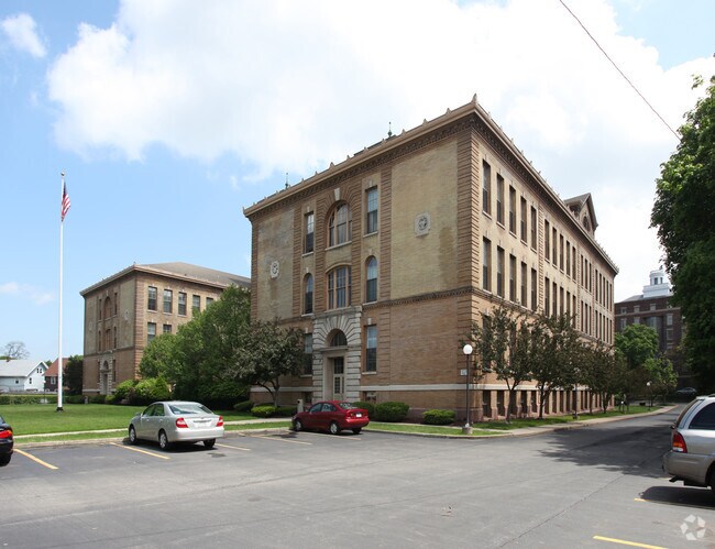 Photo - East Court Apartments