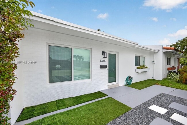 Photo - 10006 SW 23rd Terrace