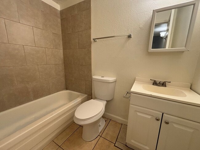 Photo - 1 E Navajo Rd Unit 1 E Navajo Rd Apt 15