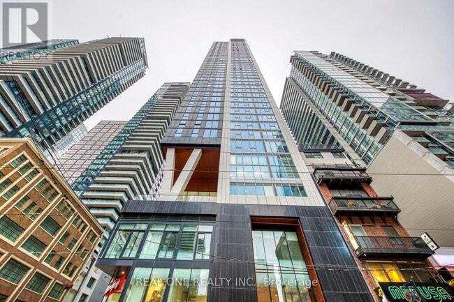 Photo - 357 King St W Unit 201