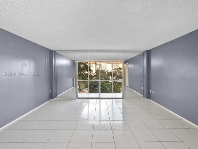Photo - 4172 Inverrary Dr Unit 306