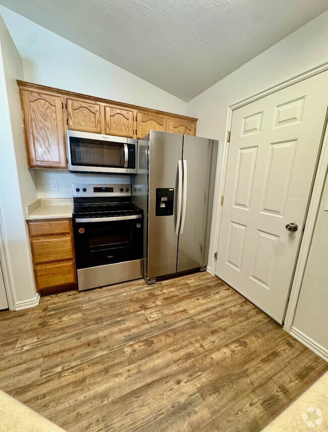 Building Photo - 281 W 100 N Rental