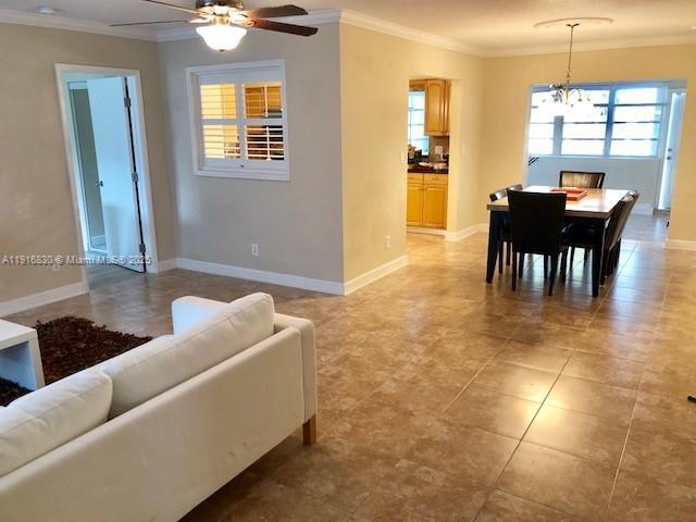 Photo - 216 SE 5th St