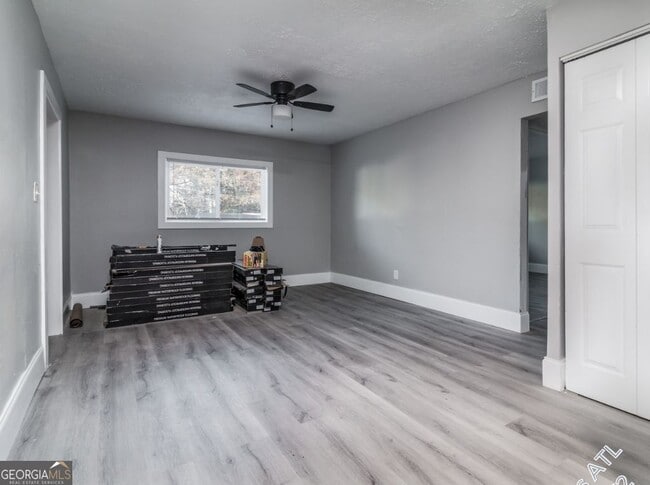 Photo - 511 Gresham Park Dr