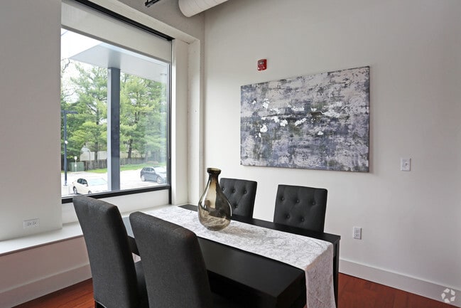 Dining Area - 101 City Apartments