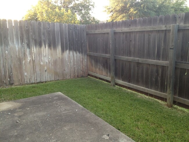 Photo - Beautiful Townhome Available for Pre-lease!