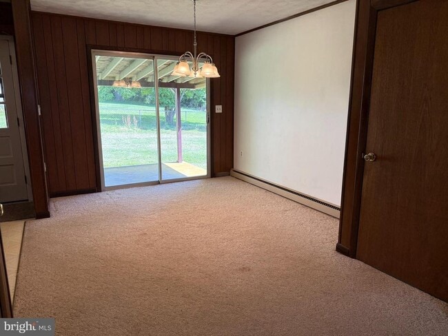 Photo - 11103 Putman Rd