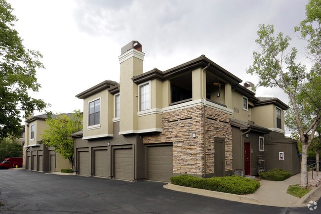 Building Photo - Camden Highlands Ridge Rental