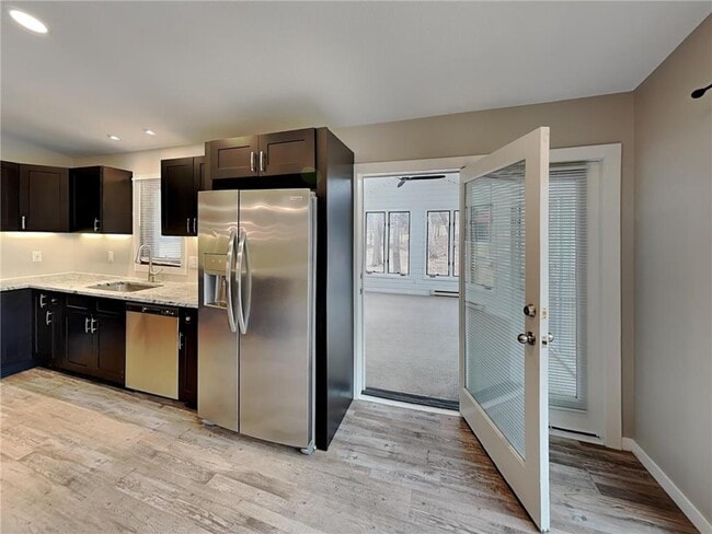 Photo - 14150 Rolling Oaks Cir NE