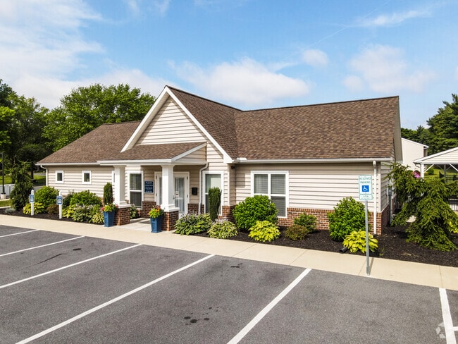Leasing Office/Clubhouse