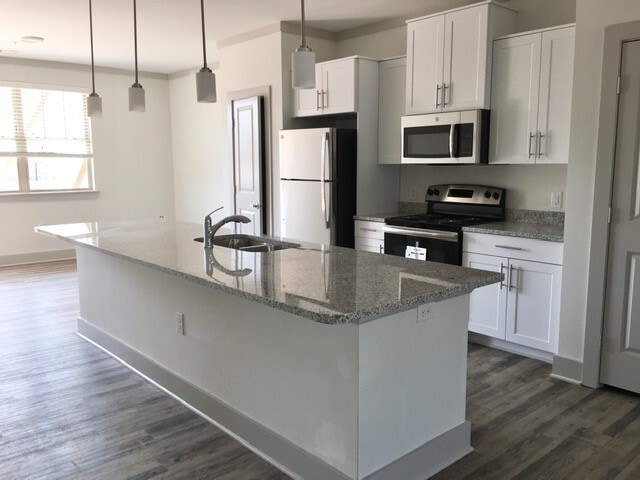 Photo - White Oak Grove Apartments