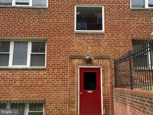 Photo - 4724 Benning Rd SE Apartment Unit 204