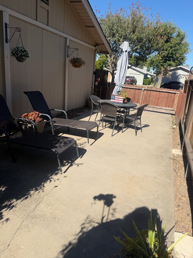 Photo - 3001 Quail Hollow Dr Unit A