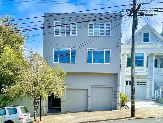 Building Photo - 3BR/2BA Noe Valley Condo! Parking!  Laundr...