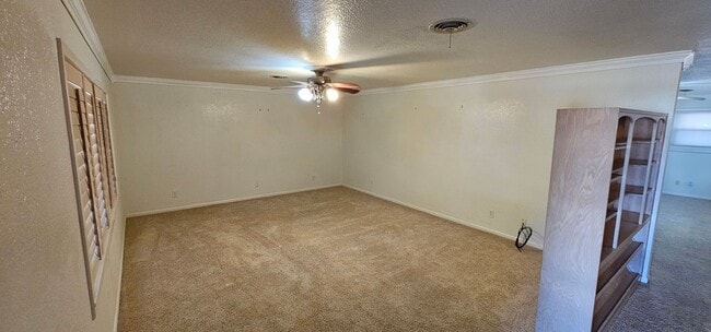Photo - Gorgeous 3 bedroom, 2 bath home Available 4/17