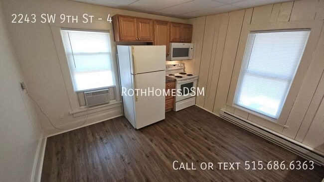 Photo - 2243 SW 9th St Unidad 4