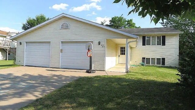 Photo - 812 Robert Pl