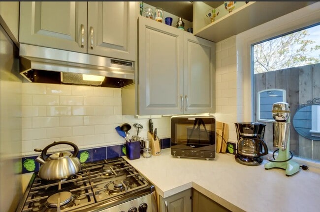 Photo - 6625 Amherst N St Unit B