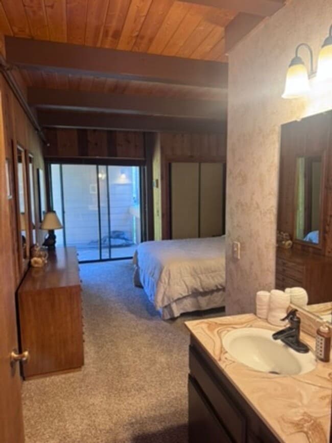Photo - Spacious Furnished 3BD + Den / 3BA Mountain Condo | Pet Friendly | Villa de los Pinos