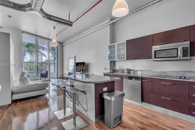 Photo - 3029 NE 188th St Unit 302