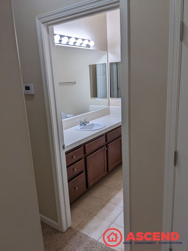 Photo - 4 BEDROOM 2 BATH HOUSE IN SOUTHWEST CUL-DE-SAC