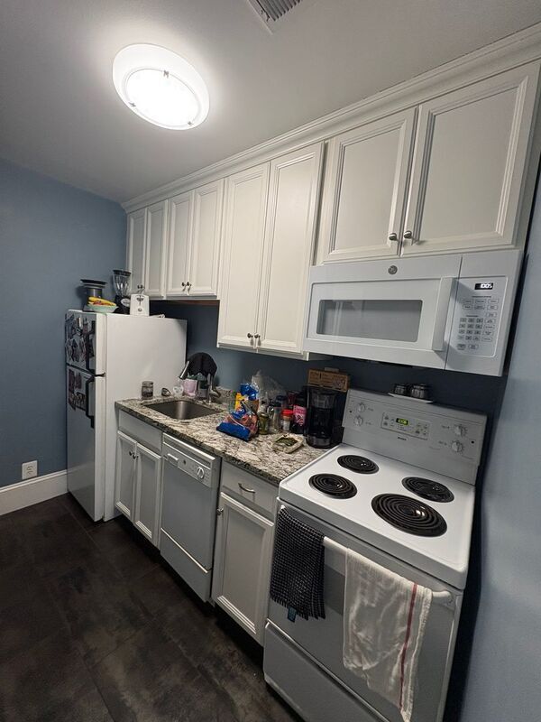 Photo - 1118 St Paul St Unit Apt 3F