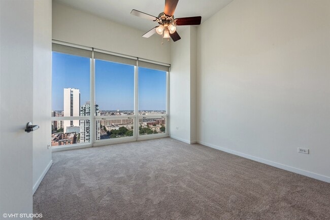 Photo - 757 N Orleans St