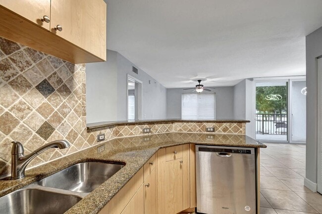 Photo - 109 Villa Cir Unit 109