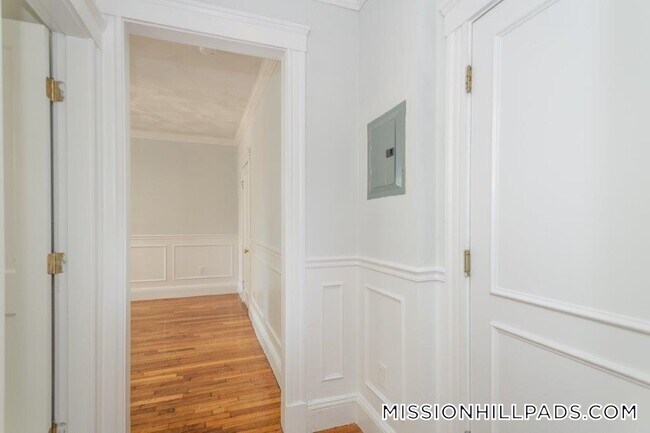 Photo - 49 Worthington St Unit 14