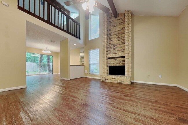 Photo - 11 Brentwood Oaks Ct
