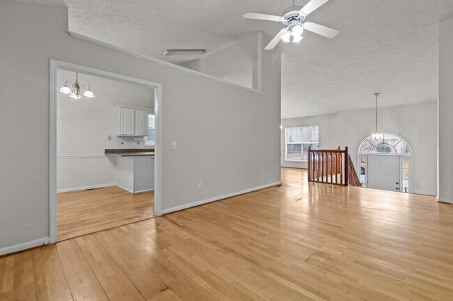 Photo - 4225 Hopkins Bluff Way