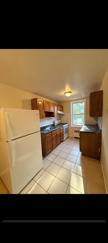 Building Photo - 103 Chancellor Ave Unit B26