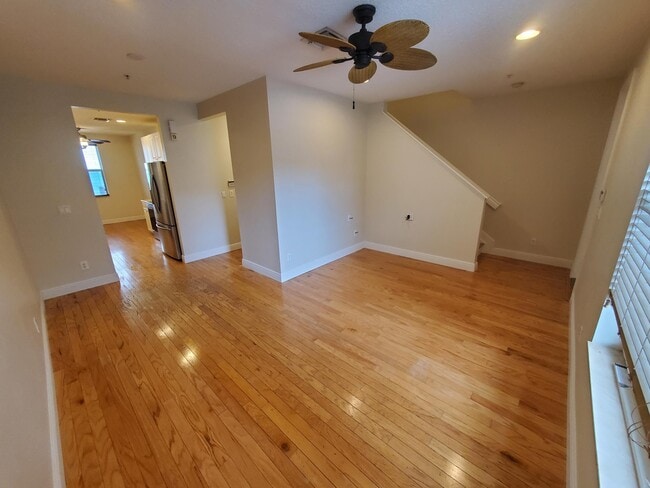Photo - 4329 Parkside Dr