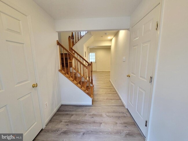 Photo - 7128 Fox Harbor Way