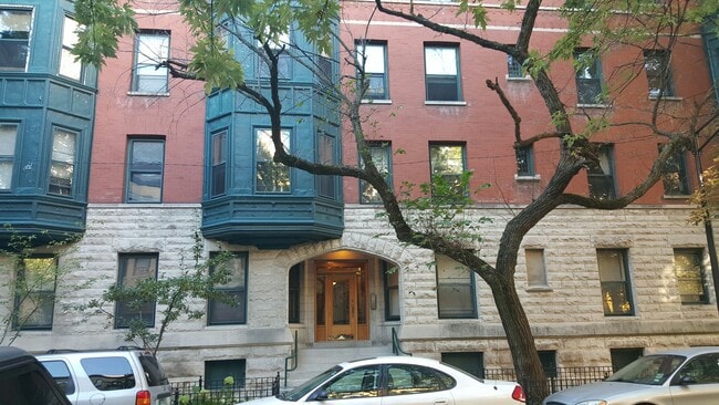 Photo - 2352 N Cleveland Ave Unit 2