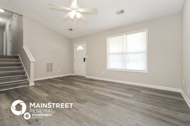 Photo - 378 Southern Trace Dr