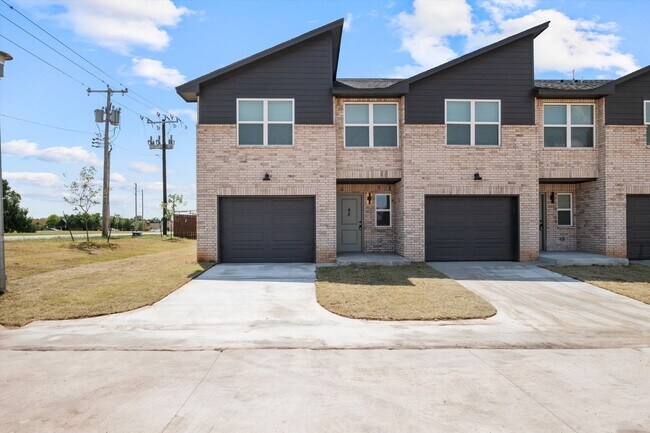 Photo - The Reserve on 29th Townhomes Unit 9701 SW 29th St