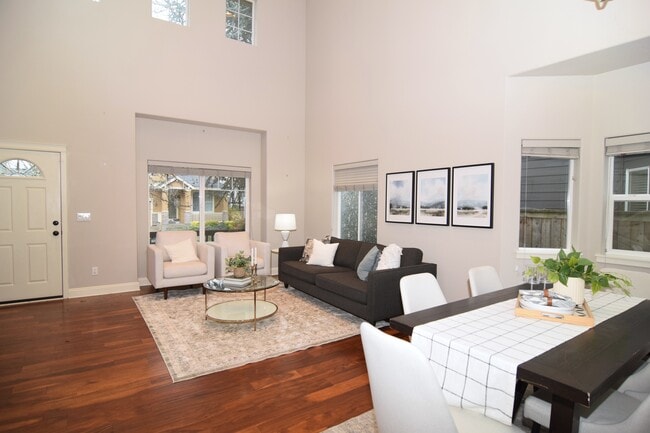 Photo - 21524 SW Parkin Ln