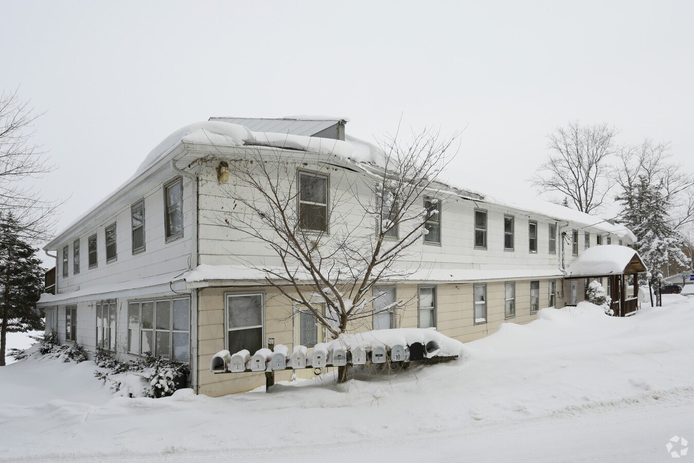 Photo - 3143 Baseline Rd