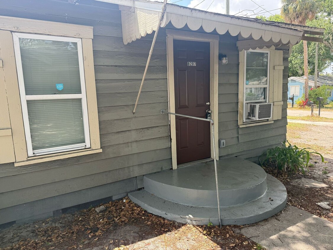 1/1 with Private Yard Coming available soon - 1/1 with Private Yard Coming available soon