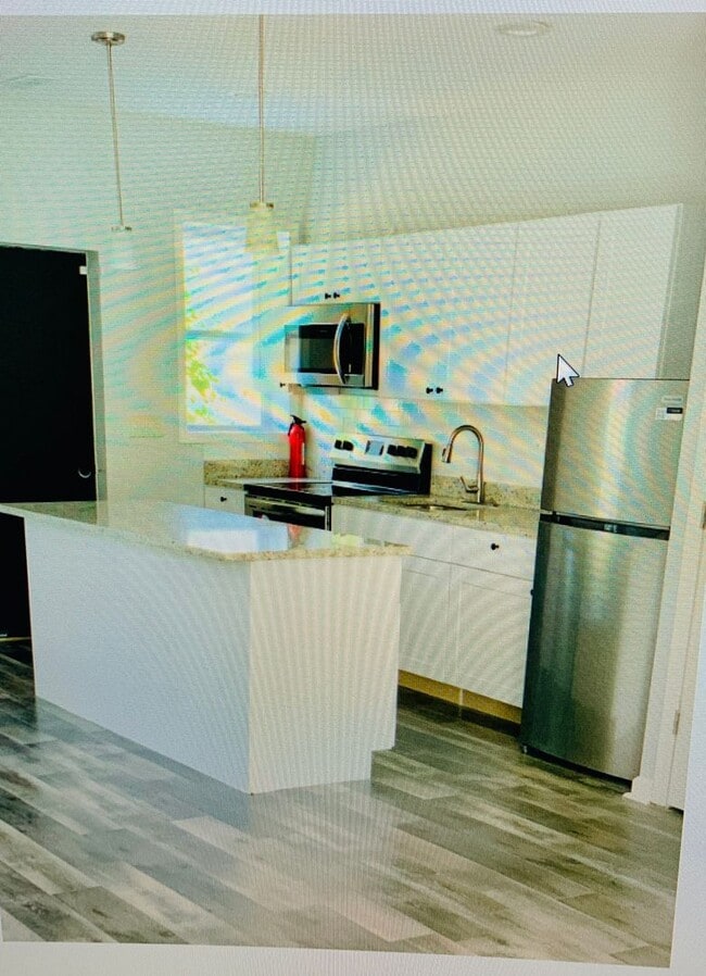 Building Photo - Renovated 3 Bedroom / 2 Bathroom located in Park heights Neighborhood