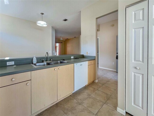 Photo - 1782 Summer Breeze Way