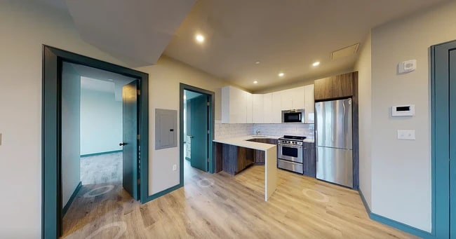 Building Photo - 1280 Massachusetts Ave Unit 1