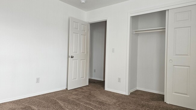 Photo - 1126 S Fern St Unit 6