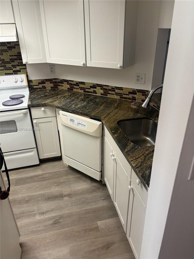 Photo - 2837 N Course Dr Unit 103